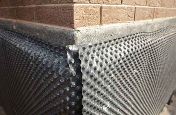 Cost of Crawlspace Waterproofing in Gaithersburg
